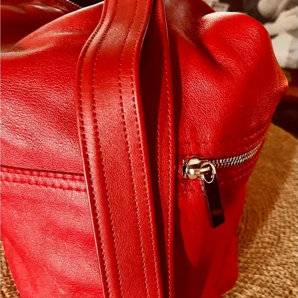 SOLD✨ Rough & Tumble Custom XL City Safari Hobo Red Cowhide Leather - Picture 3 of 6